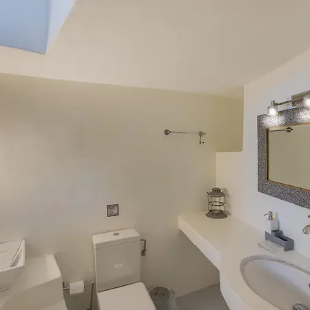 Villa Mykonos Mint - Sofia Kalafati